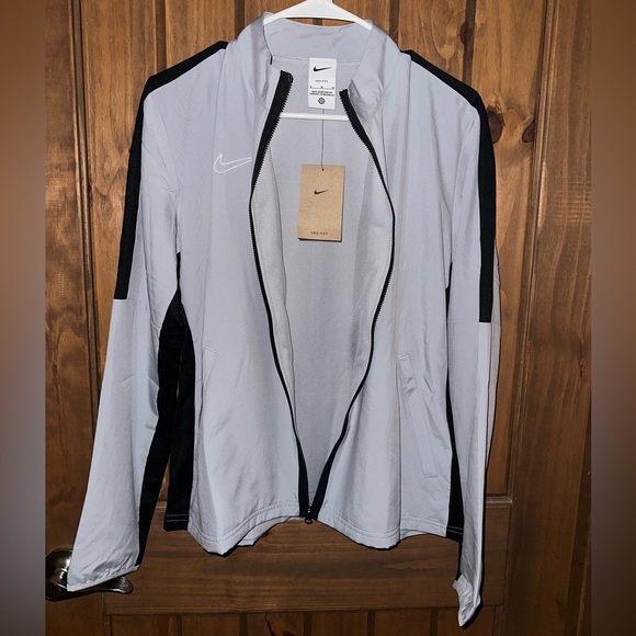 NIKE ACADEMY 23 WOVEN TRACK JACKET - Picture 5 of 6
